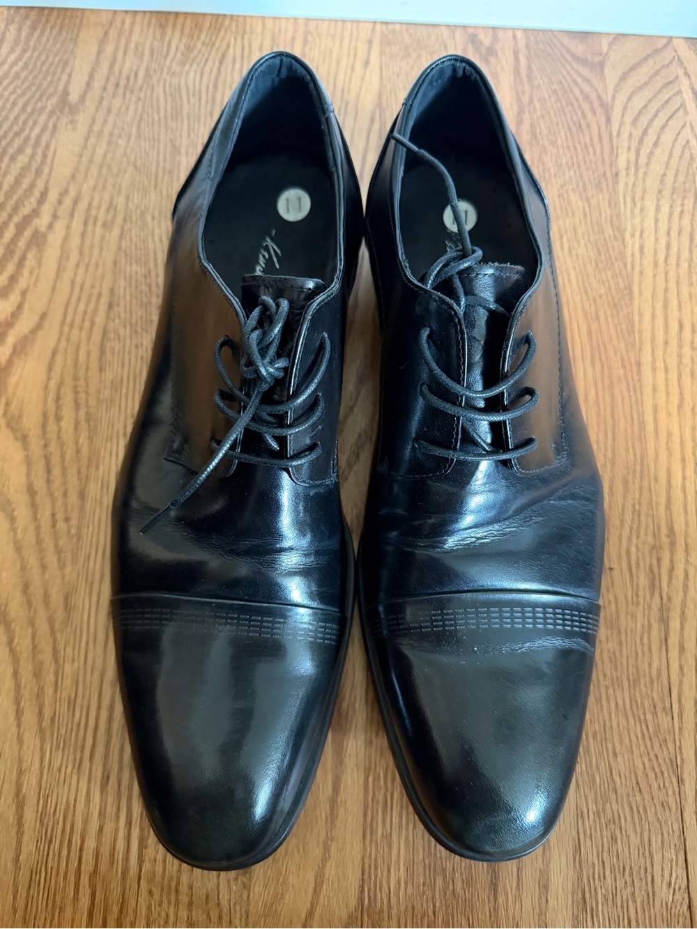 Kenneth Cole Men's Black Leather Cap-Toe Derby Dress Shoes